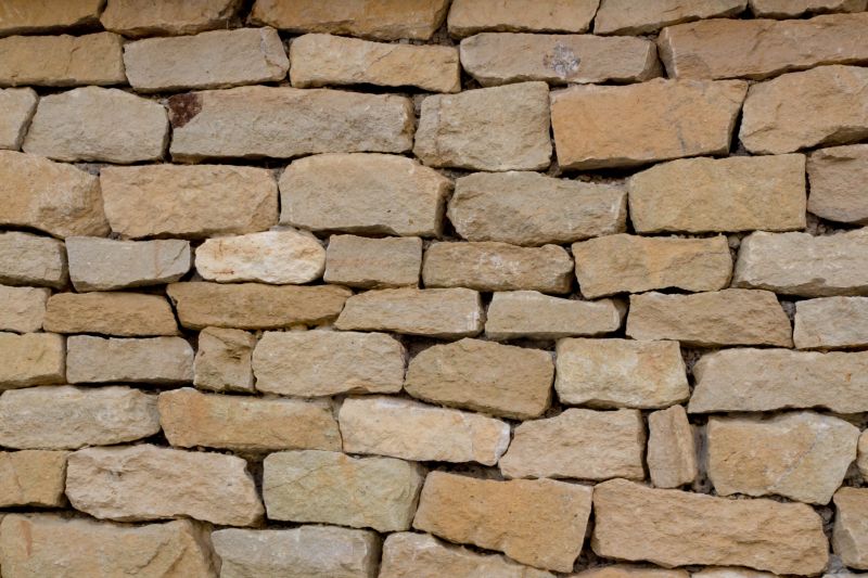 Stone Wall Repair in Saint Cloud, FL